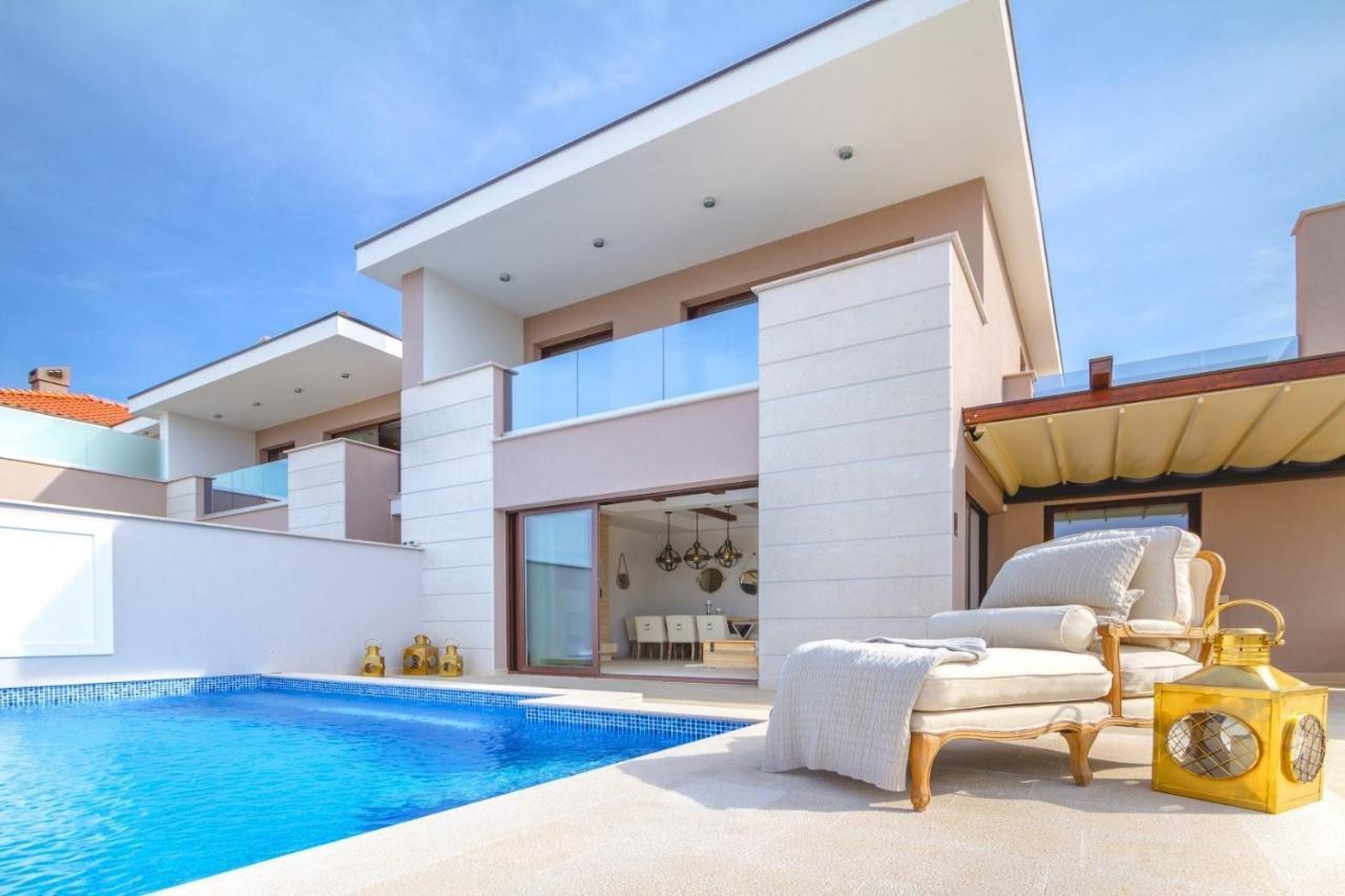 Luxury Villa Prova1 Малинська Екстер'єр фото